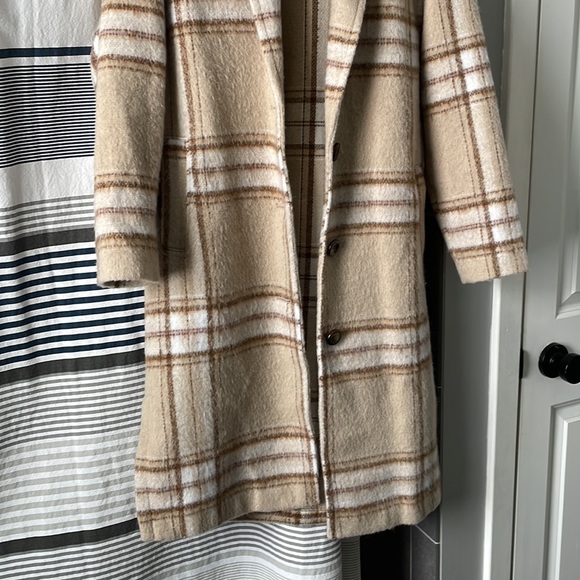 Plaid Tan Jacket Coat - Picture 8 of 9